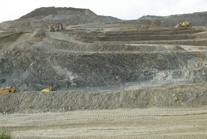 Terraces on the side of the pit